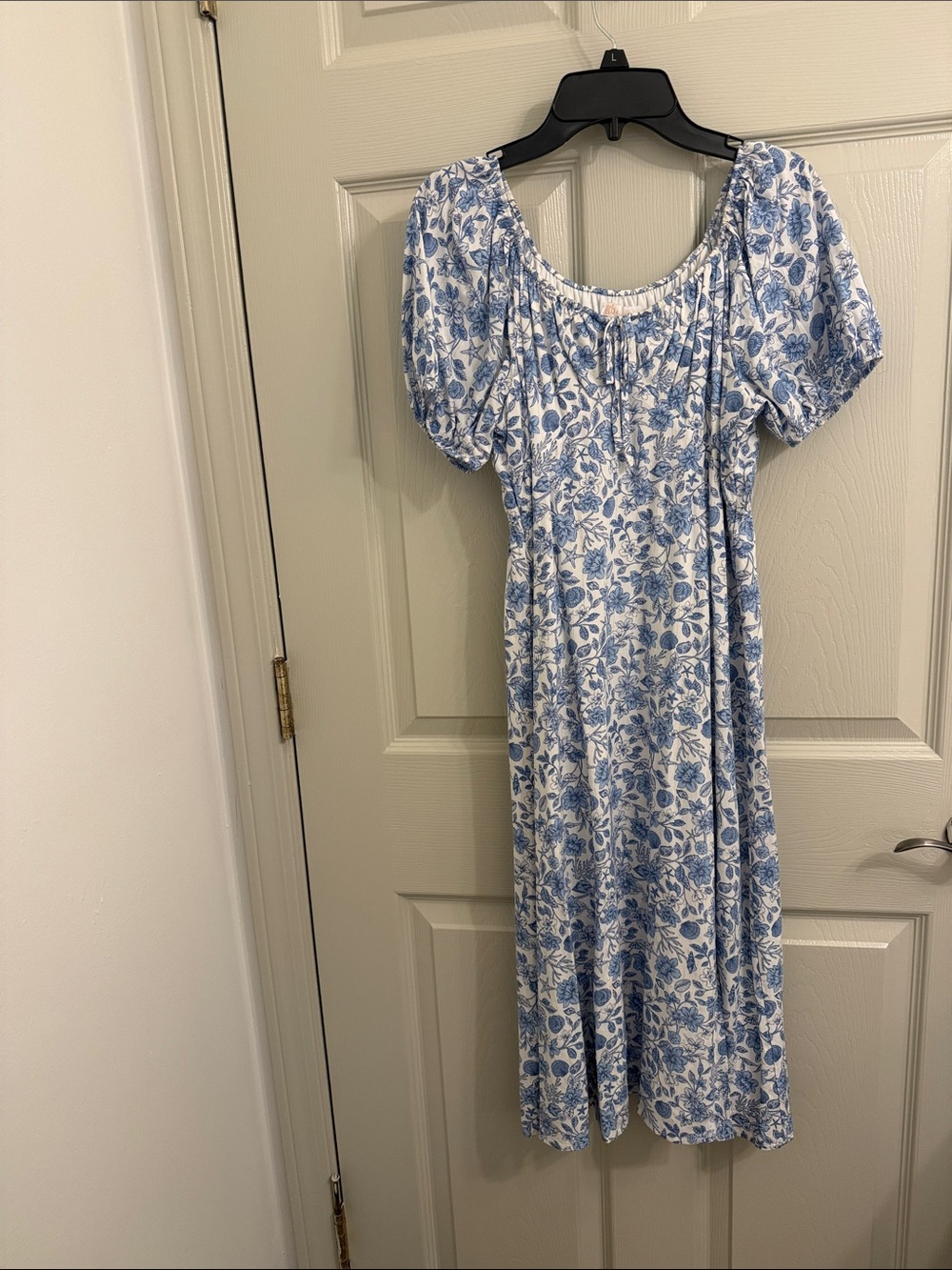 GB girls White and Blue Floral Puff-Sleeve Midi Dress